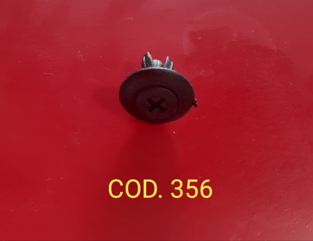 http://sistemasgenesis.com.ec:9876/desingcar/static/image/product/356.jpg